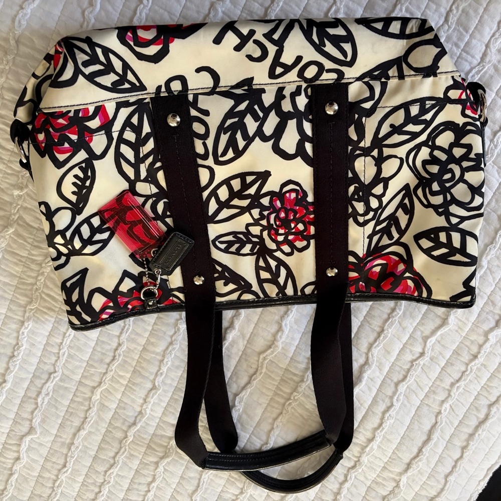 Coach Floral Black, Fuchsia and White Bag - Picture 4 of 7